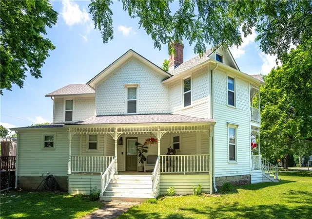 Photo 1 of Single family home for sale at 303 W 3rd Street, Chanute, KS 66720 | MLS# 2620915 | Listing updated on 2026-09-13