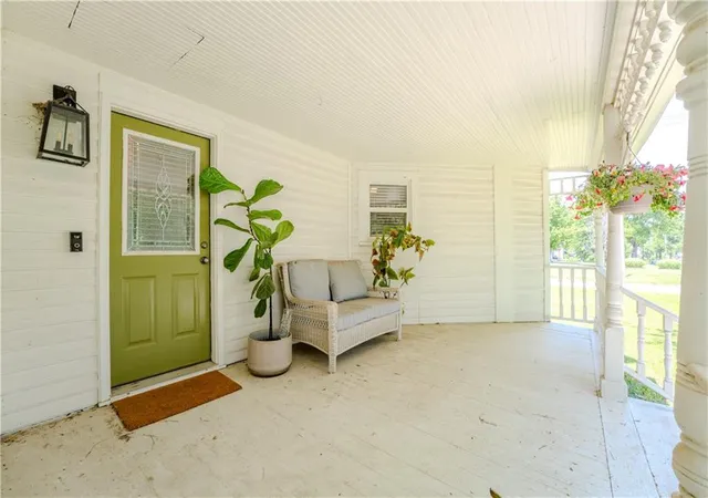 Photo 3 of Single family home for sale at 303 W 3rd Street, Chanute, KS 66720 | MLS# 2620915 | Listing updated on 2026-09-13