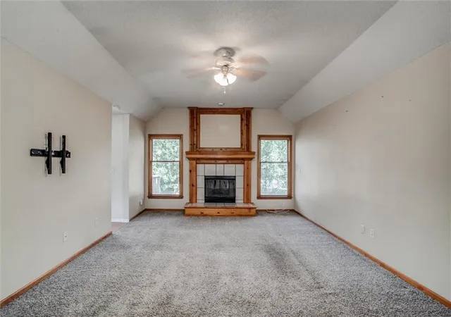 Photo 3 of Sale Pending at 8820 NE 110th Street, Kansas City, MO 64157 | MLS# 2620969 | Listing updated on 2026-09-14