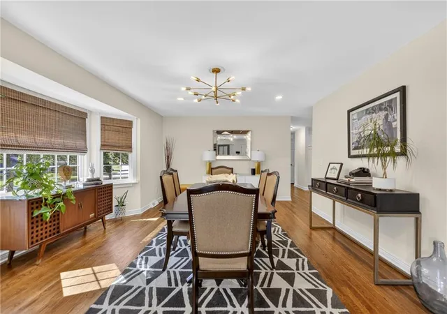 Photo 3 of Single family home for sale at 1011 Tam Oshanter Dr, Kansas City, MO 64145 | MLS# 2622904 | Listing updated on 2026-09-15