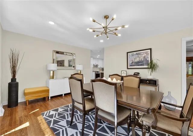 Photo 4 of Single family home for sale at 1011 Tam Oshanter Dr, Kansas City, MO 64145 | MLS# 2622904 | Listing updated on 2026-09-15