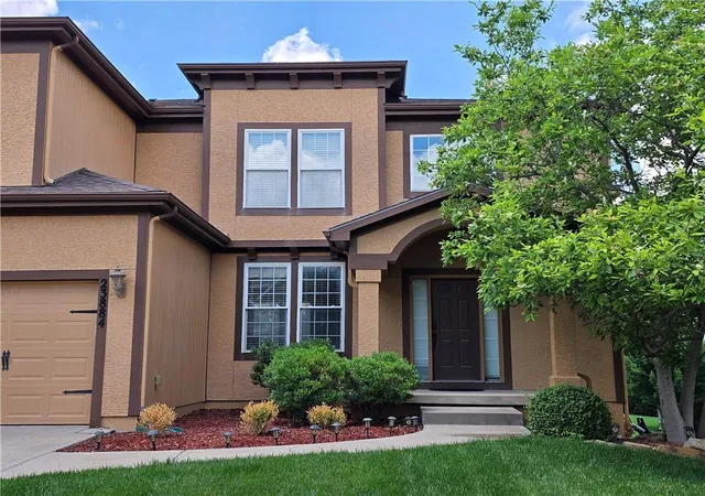 Photo 3 of Sale Pending at 23884 W 124th Court, Olathe, KS 66061 | MLS# 2623872 | Listing updated on 2026-10-09