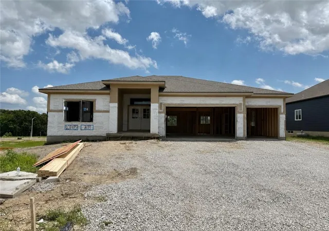 Photo 1 of Sale Pending at 7633 N Booth Ave, Kansas City, MO 64158 | MLS# 2625509 | Listing updated on 2026-09-11