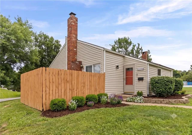 Photo 1 of Multi family home for sale at 11230 College Ave, Kansas City, MO 64137 | MLS# 2625645 | Listing updated on 2026-09-15