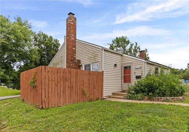 Photo 2 of Multi family home for sale at 11230 College Ave, Kansas City, MO 64137 | MLS# 2625645 | Listing updated on 2026-09-15