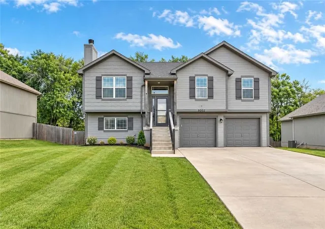 Photo 1 of Sale Pending at 20022 W 220th Terrace, Spring Hill, KS 66083 | MLS# 2625806 | Listing updated on 2026-10-09