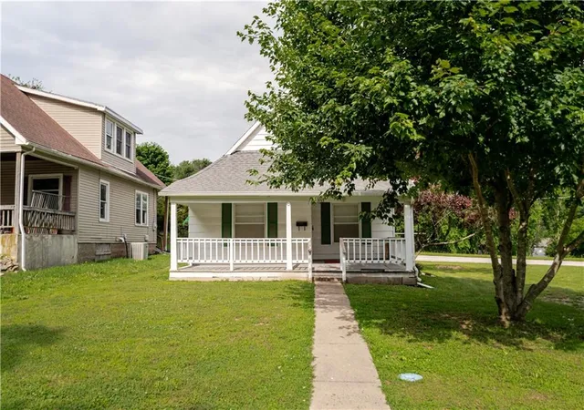 Single family home for sale at 1017 S 5th Street, Atchison, KS 66002 | MLS# 2626247