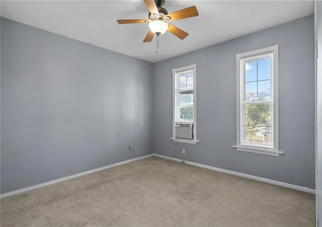 Photo 3 of Single family home for sale at 1000 S Broadway St, Leavenworth, KS 66048 | MLS# 2626466 | Listing updated on 2026-09-12