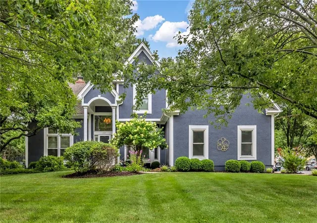 Photo 1 of Single family home for sale at 13117 El Monte St, Leawood, KS 66209 | MLS# 2626597 | Listing updated on 2026-09-30