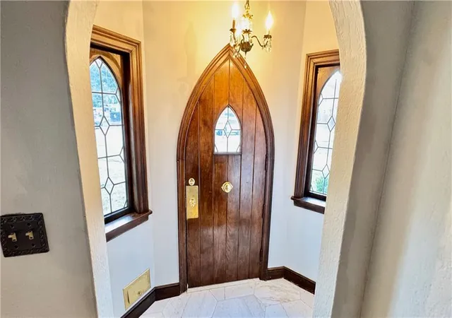 Photo 3 of Single family home for sale at 1200 W 72nd Street, Kansas City, MO 64114 | MLS# 2626989 | Listing updated on 2026-10-08