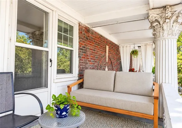 Photo 3 of Condo for sale at 4316 Oak #3s St, Kansas City, MO 64111 | MLS# 2627271 | Listing updated on 2026-09-21