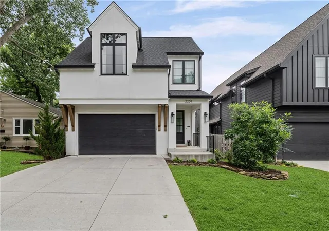 Single family home for sale at 2207 W 48th Street, Westwood, KS 66205 | MLS# 2627660