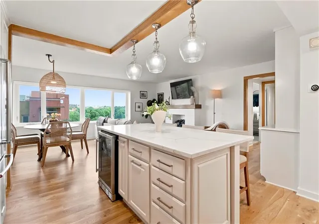 Photo 3 of Condo for sale at 4545 Wornall Rd #609, Kansas City, MO 64111 | MLS# 2627695 | Listing updated on 2026-09-15