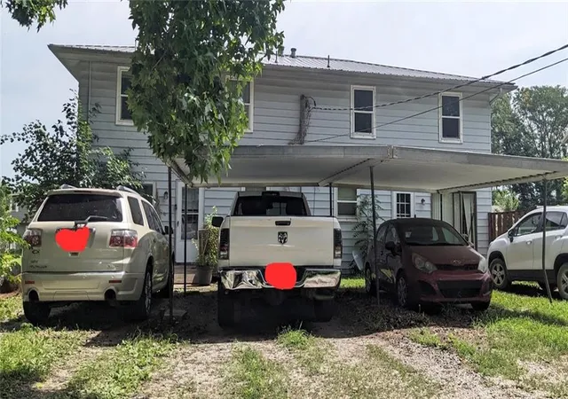 Photo 2 of Multi family home for sale at 2606 4th Avenue Ct, Leavenworth, KS 66048 | MLS# 2628493 | Listing updated on 2026-09-10