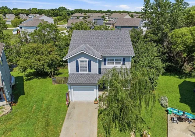 Photo 2 of Sale Pending at 11120 Highview Rd, Peculiar, MO 64078 | MLS# 2628708 | Listing updated on 2026-09-12