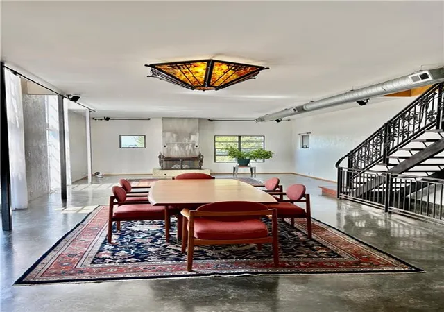 Photo 4 of Single family home for sale at 1520 Jarboe St, Kansas City, MO 64108 | MLS# 2628754 | Listing updated on 2026-09-18