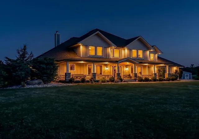 Photo 2 of Sale Pending at 36811 E Steinhauser Rd, Sibley, MO 64088 | MLS# 2628798 | Listing updated on 2026-10-05