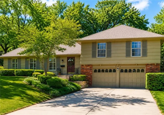 Photo 1 of Single family home for sale at 9108 W 106th Street, Overland Park, KS 66212 | MLS# 2628850 | Listing updated on 2026-09-12