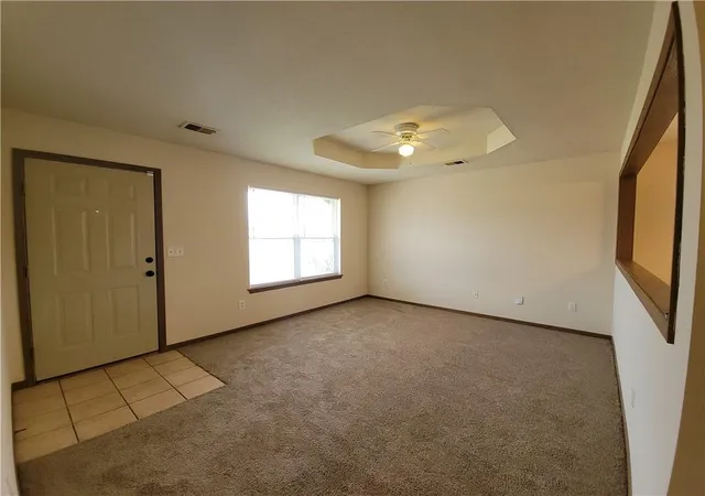 Listing Photo 5 - Condo for sale in building located at 165 NW & 167 Woodbury Dr, Grain Valley, MO 64029