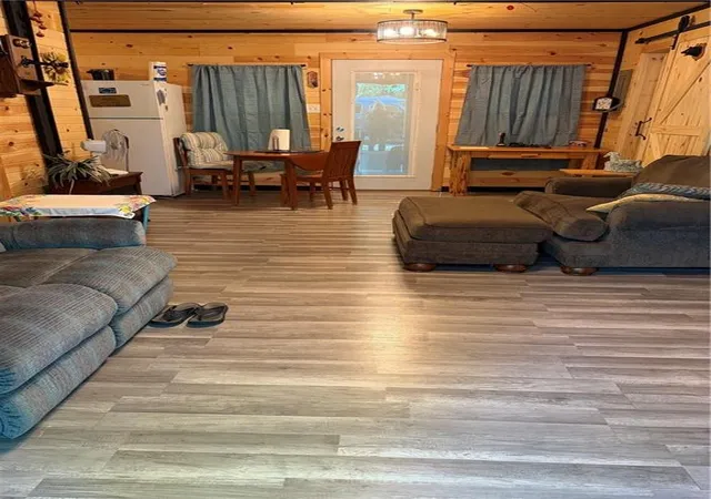 Photo 20 of Single family home for sale at 34 Hl Side Dr, Mound City, KS 66056 | MLS# 2629467 | Listing updated on 2026-10-02