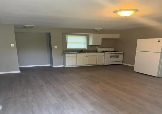Photo 3 of House for sale at 615 S Lowman St, Fort Scott, KS 66701 | MLS# 2629668 | Listing updated on 2026-09-15