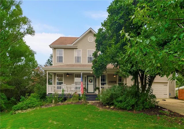 Photo 2 of Single family home for sale at 27750 Normandy Rd, Louisburg, KS 66053 | MLS# 2629854 | Listing updated on 2026-09-15