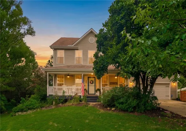 Photo 1 of Single family home for sale at 27750 Normandy Rd, Louisburg, KS 66053 | MLS# 2629854 | Listing updated on 2026-10-10