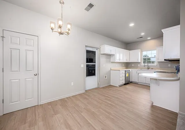 Photo 4 of Sale Pending at 11409 Lafayette Ave, Kansas City, KS 66109 | MLS# 2629920 | Listing updated on 2026-09-22