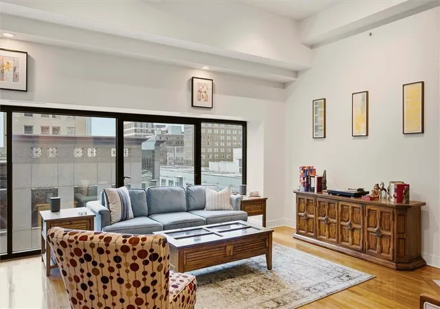 Photo 1 of Condo for sale at 1101 Walnut St #604, Kansas City, MO 64106 | MLS# 2630110 | Listing updated on 2026-09-14