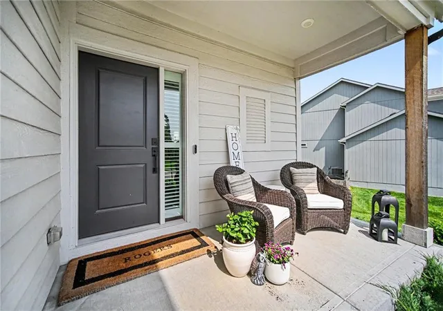 Photo 3 of Single family home for sale at 1912 Sw Merryman Dr, Lees Summit, MO 64082 | MLS# 2630288 | Listing updated on 2026-09-12