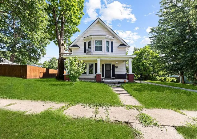 Photo 2 of Single family home for sale at 3316 Renick St, St Joseph, MO 64507 | MLS# 2630356 | Listing updated on 2026-09-14