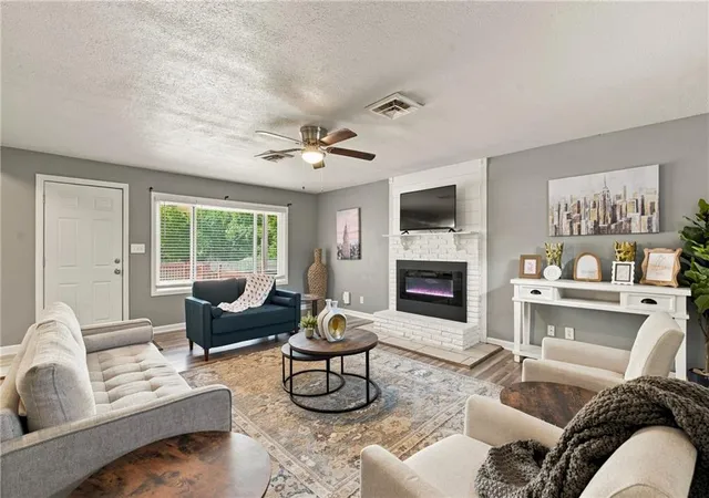 Photo 1 of Single family home for sale at 6700 Crisp Ave, Raytown, MO 64133 | MLS# 2630616 | Listing updated on 2026-10-19