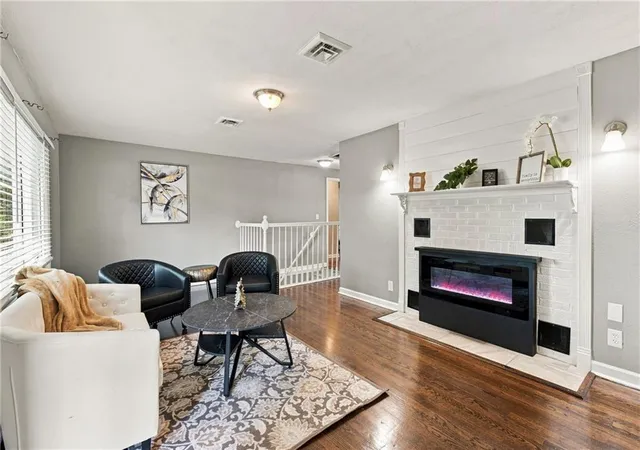 Photo 3 of Single family home for sale at 6700 Crisp Ave, Raytown, MO 64133 | MLS# 2630616 | Listing updated on 2026-09-12