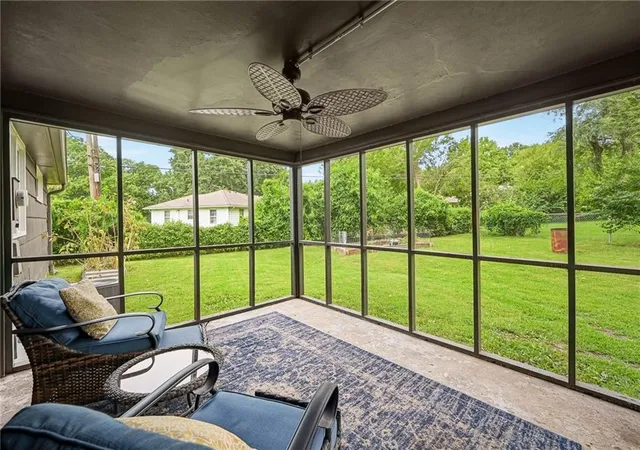 Photo 3 of Sale Pending at 500 SW 4th Street, Lees Summit, MO 64063 | MLS# 2631535 | Listing updated on 2026-09-10