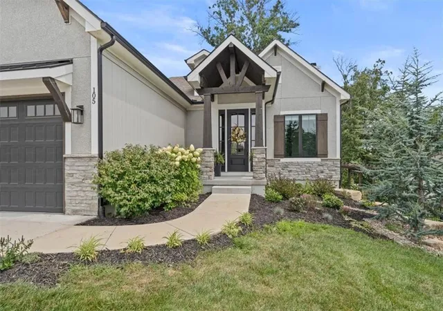 Photo 2 of Single family home for sale at 105 Nw Ambersham Dr, Lees Summit, MO 64081 | MLS# 2631763 | Listing updated on 2026-10-03