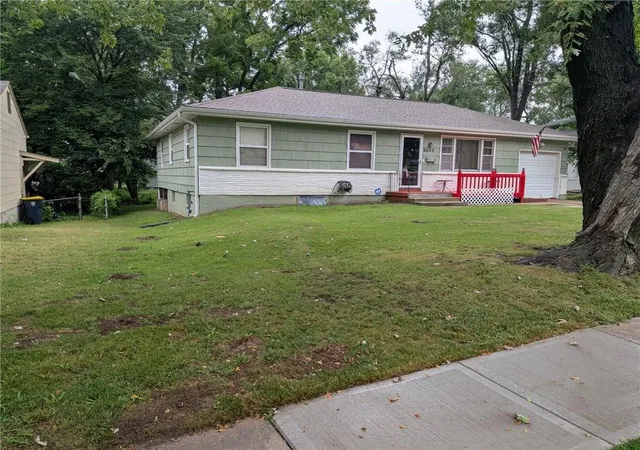 Photo 2 of Single family home for sale at 8602 Winchester Ave, Kansas City, MO 64138 | MLS# 2631784 | Listing updated on 2026-09-14