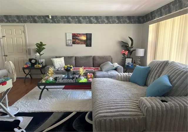 Photo 3 of Single family home for sale at 8602 Winchester Ave, Kansas City, MO 64138 | MLS# 2631784 | Listing updated on 2026-09-14