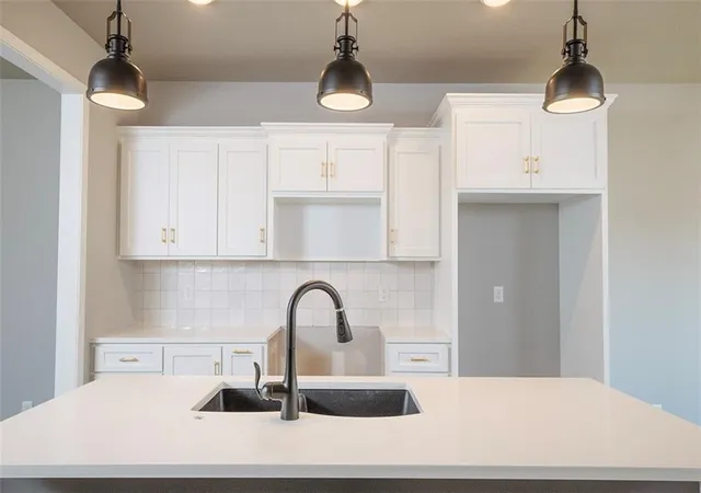 Photo 3 of Single family home for sale at 4719 E 135th Court, Grandview, MO 64030 | MLS# 2632031 | Listing updated on 2026-09-20