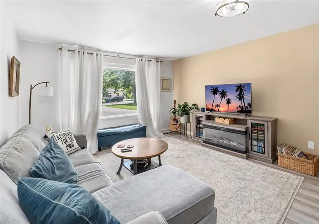 Photo 3 of Single family home for sale at 2315 E 16th Street, Sedalia, MO 65301 | MLS# 2632726 | Listing updated on 2026-09-15