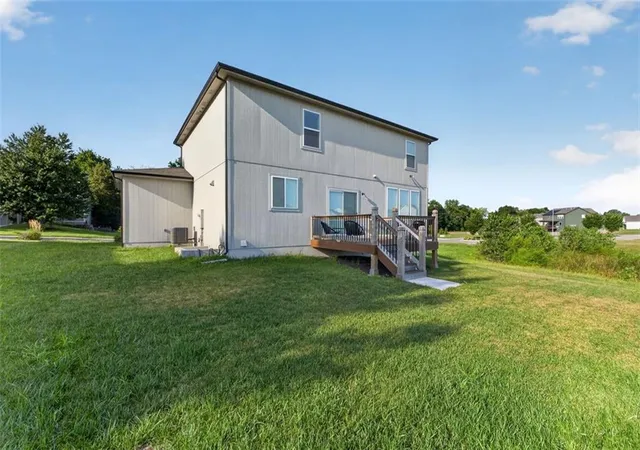 Photo 4 of Single family home for sale at 2708 SW 12th Street, Lees Summit, MO 64081 | MLS# 2632833 | Listing updated on 2026-09-12