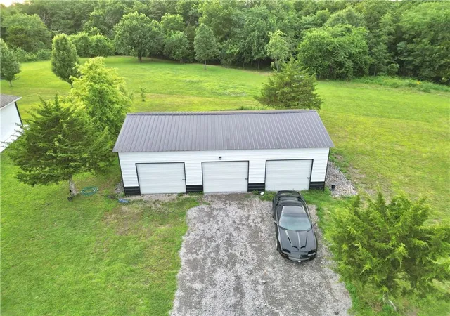 Photo 2 of Single family home for sale at 19883 Mather Rd, Sedalia, MO 65301 | MLS# 2632840 | Listing updated on 2026-09-13