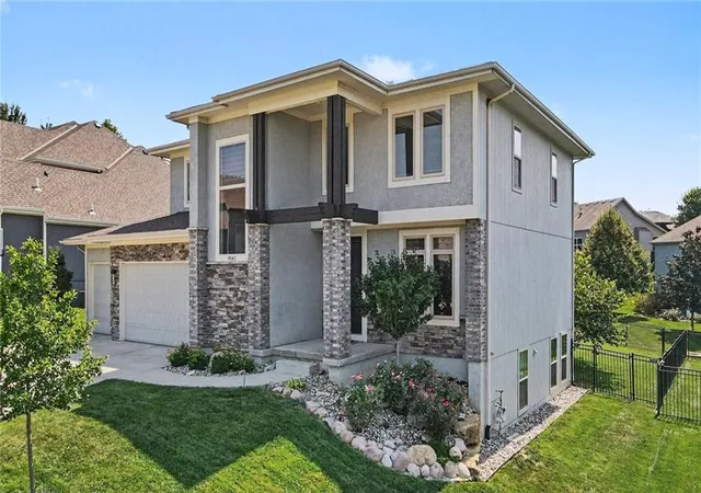 Photo 3 of Sale Pending at 9543 N Kentucky Ave, Kansas City, MO 64157 | MLS# 2632857 | Listing updated on 2026-10-06