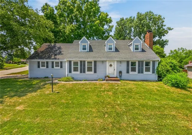 Photo 1 of Single family home for sale at 602 Greenbriar Ter, Saint Joseph, MO 64506 | MLS# 2632947 | Listing updated on 2026-09-15