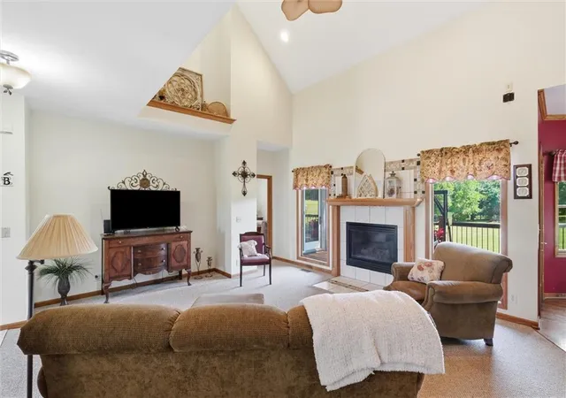 Photo 4 of Sale Pending at 17891 Highview Rd, Tonganoxie, KS 66086 | MLS# 2633020 | Listing updated on 2026-09-17