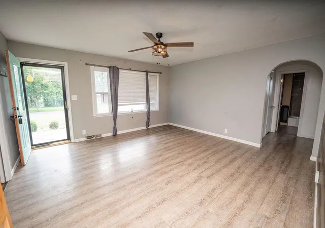 Photo 3 of Single family home for sale at 404 S Texas St, Archie, MO 64725 | MLS# 2633122 | Listing updated on 2026-09-13