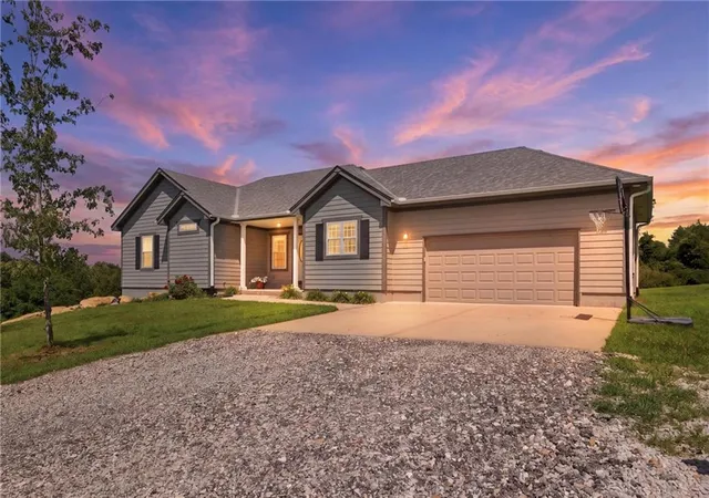 Photo 1 of Single family home for sale at 1939 Nw 460th Road, Kingsville, MO 64061 | MLS# 2633289 | Listing updated on 2026-09-10
