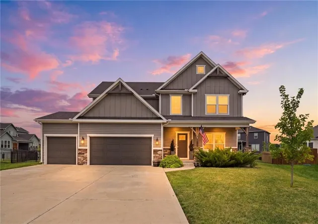 Single family home for sale at 31700 W 164th Court, Gardner, KS 66030 | MLS# 2633419