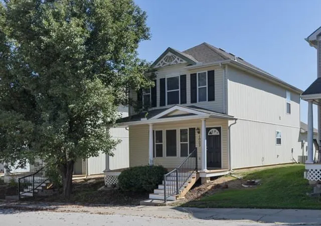 Photo 1 of Single family home for sale at 1003 Ne Clear Crk Rd, Grain Valley, MO 64029 | MLS# 2633842 | Listing updated on 2026-09-13
