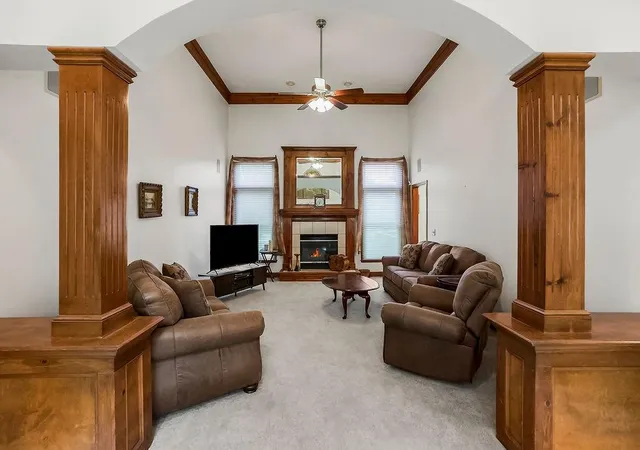 Photo 4 of Single family home for sale at 10500 NE 98th Street, Kansas City, MO 64157 | MLS# 2634157 | Listing updated on 2026-09-11