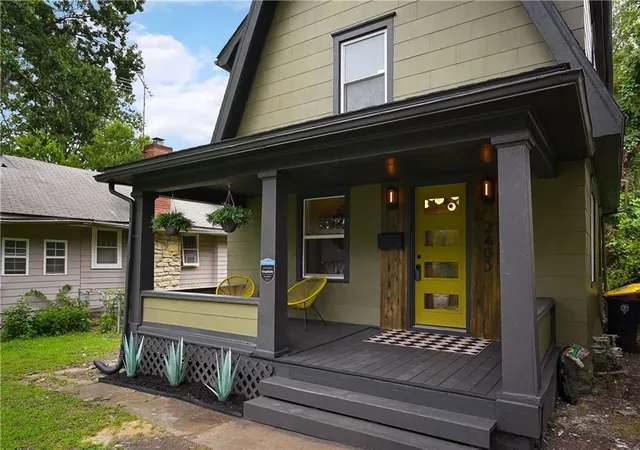 Photo 3 of Single family home for sale at 2403 E 69th Terrace, Kansas City, MO 64132 | MLS# 2634246 | Listing updated on 2026-09-22